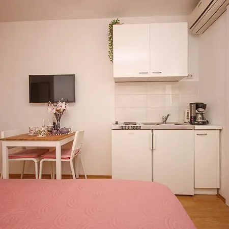 Nina Apartmán *