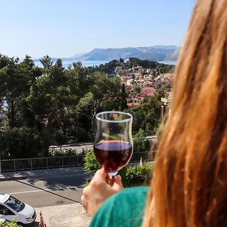 Nina Apartman Cavtat