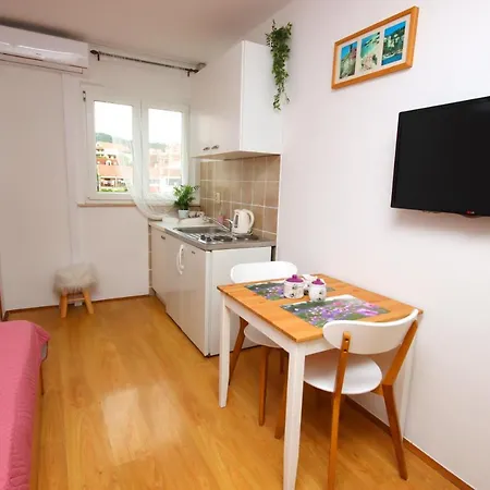 Apartman Nina