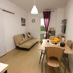 Nina تْسافتات